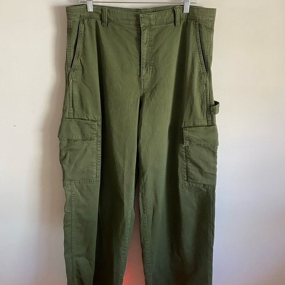 GAP Pants - GAP Women’s Green Wide Leg Cargo Pants Size 14 Tall Streetwear